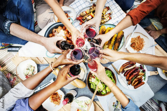 L’apéro parfait : nos alcools stars pour briller en soirée Le caveau des pépites