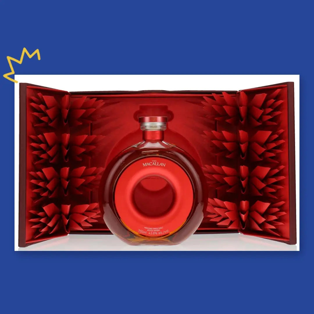 The Macallan TIME : SPACE Mastery dans son coffret rouge